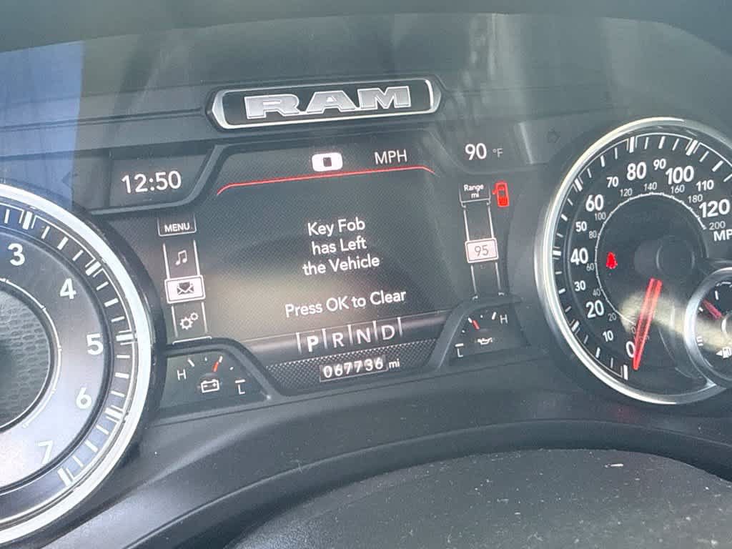 Used 2022 RAM 1500 Big Horn AWD/4WD image 19
