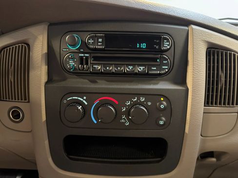 Used 2004 Dodge Ram 1500 Truck SLT w/ Trailer Tow Group AWD/4WD image 15