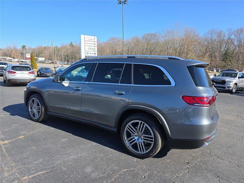 Used 2021 Mercedes-Benz GLS 450 4MATIC image 6