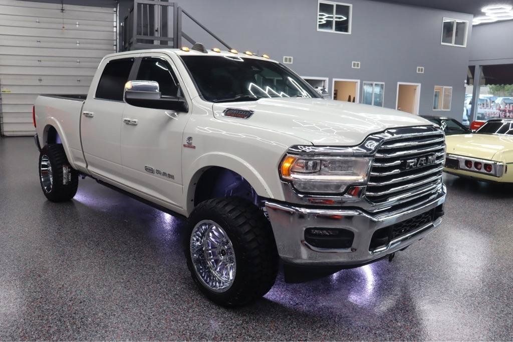 Used 2021 RAM 2500 Limited AWD/4WD image 7