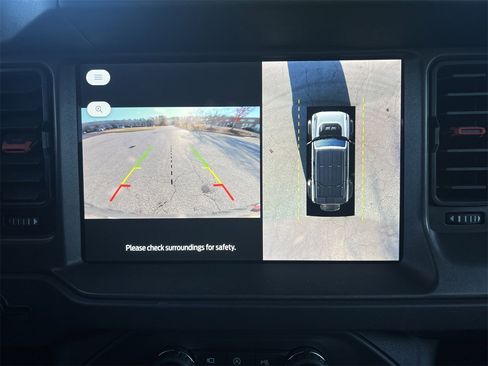 New 2025 Ford Bronco Raptor image 3