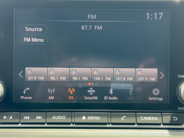 Used 2022 Nissan Rogue SV FWD image 21
