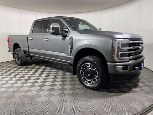 Used 2024 Ford F350 Platinum image 2