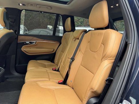 Used 2016 Volvo XC90 T6 Inscription image 11