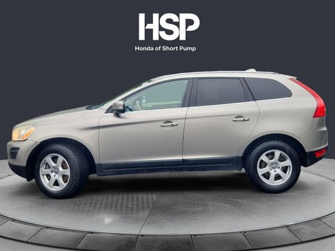 Used 2012 Volvo XC60 3.2 AWD/4WD image 2