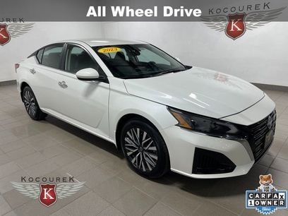Used 2023 Nissan Altima 2.5 SV