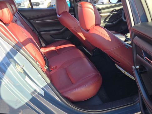 Used 2024 MAZDA MAZDA3 s image 11