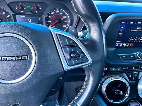 Used 2022 Chevrolet Camaro LT RWD image 23