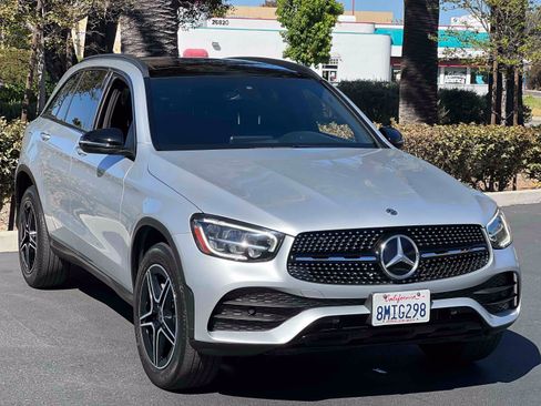 Used 2020 Mercedes-Benz GLC 300 4MATIC image 17