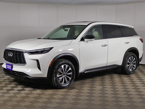 Used 2023 INFINITI QX60 Pure image 9