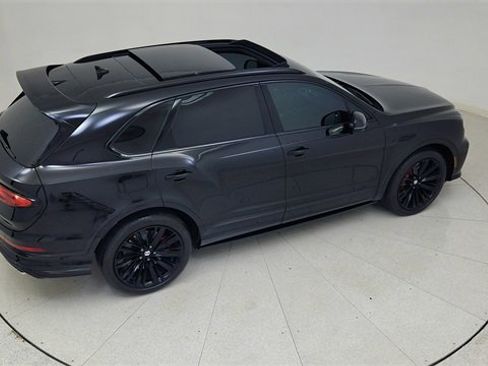 Used 2022 Bentley Bentayga Speed image 78