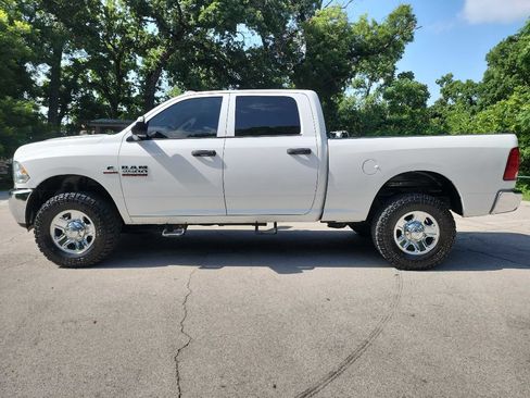 Used 2017 RAM 2500 Tradesman w/ Chrome Appearance Group AWD/4WD image 5