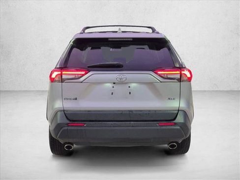 Certified 2023 Toyota RAV4 XLE FWD image 4