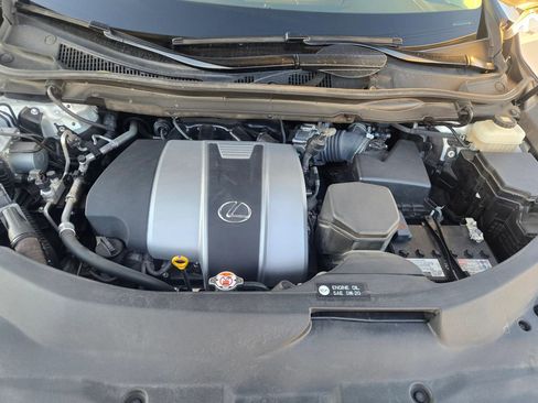 Used 2020 Lexus RX 350L Premium w/ Premium Package image 33