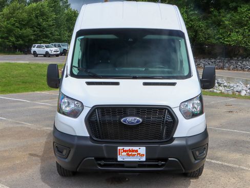 Used 2023 Ford Transit 250 148 High Roof Extended AWD image 4