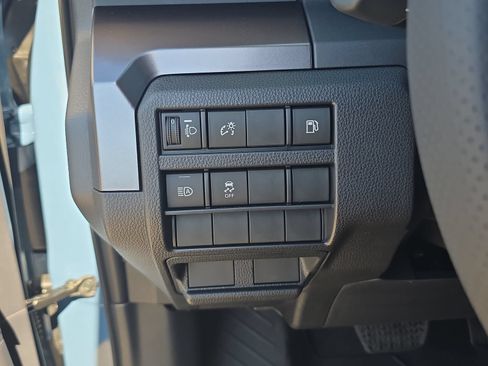New 2026 Toyota 4Runner SR5 AWD/4WD image 22