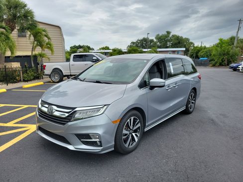 Used 2018 Honda Odyssey Elite image 10