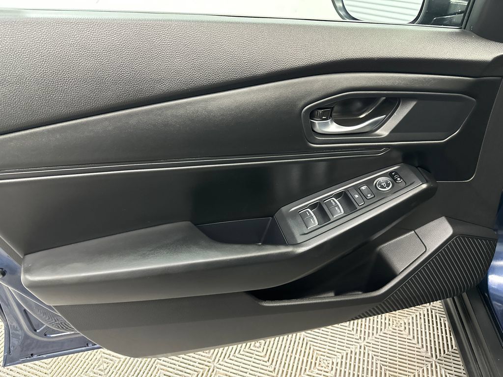 Used 2024 Honda Accord EX image 11