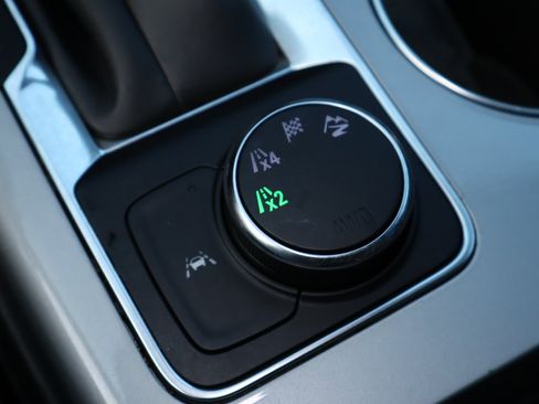 Used 2022 Chevrolet Blazer LT AWD/4WD image 19