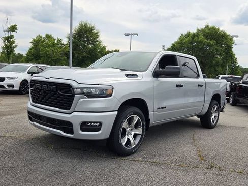 New 2026 RAM 1500 Express RWD image 3