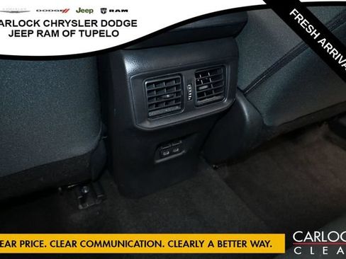 Used 2024 Toyota RAV4 XLE FWD image 28