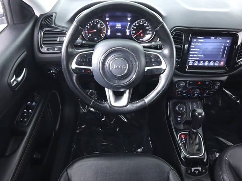 Used 2019 Jeep Compass Limited image 33