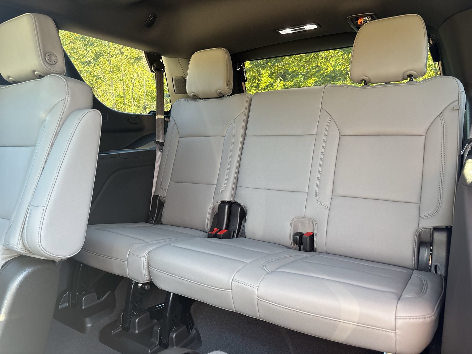 New 2027 Chevrolet Tahoe Z71 w/ Comfort Package AWD/4WD image 26