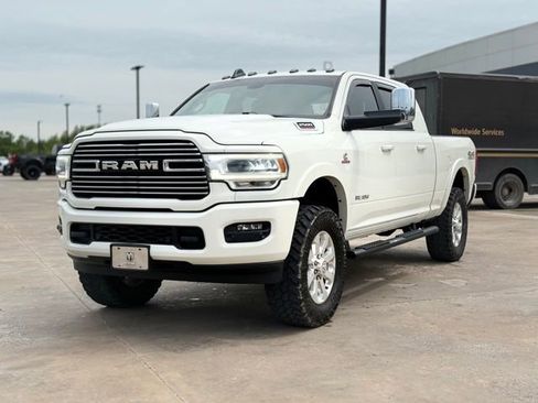 Used 2019 RAM 2500 Laramie AWD/4WD image 4