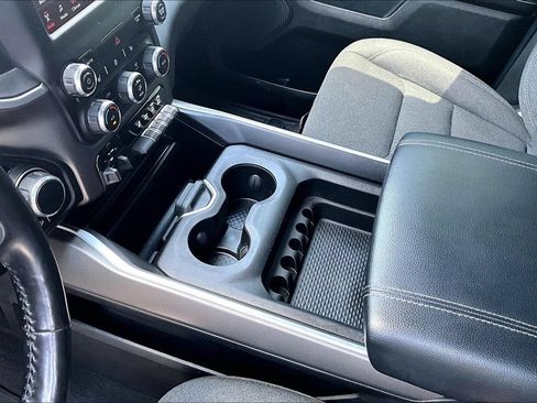 Used 2020 RAM 1500 Big Horn AWD/4WD image 19