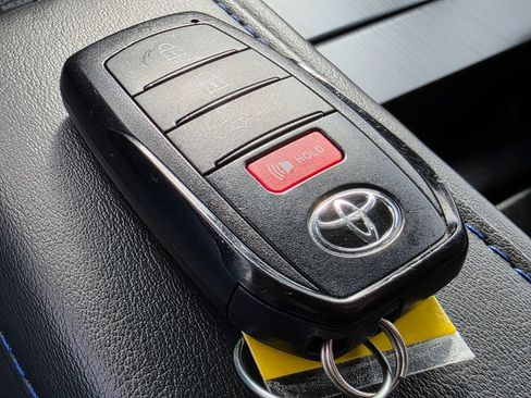 Used 2022 Toyota Tundra Platinum w/ Advanced Package image 34