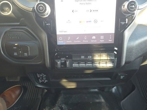 New 2026 RAM 3500 Tradesman image 24