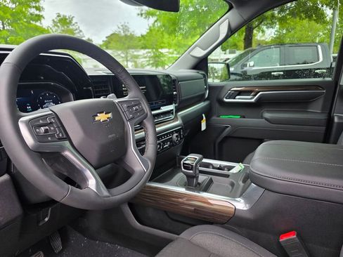 New 2026 Chevrolet Silverado 1500 LT RWD image 10