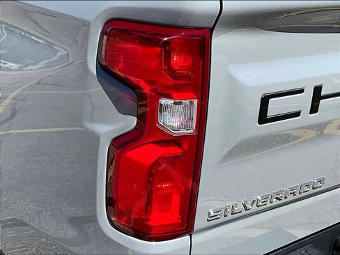 Used 2024 Chevrolet Silverado 1500 RST AWD/4WD image 26