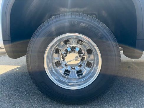 New 2026 GMC Sierra 3500 Denali Ultimate w/ Snow Plow Prep/Camper Package AWD/4WD image 19