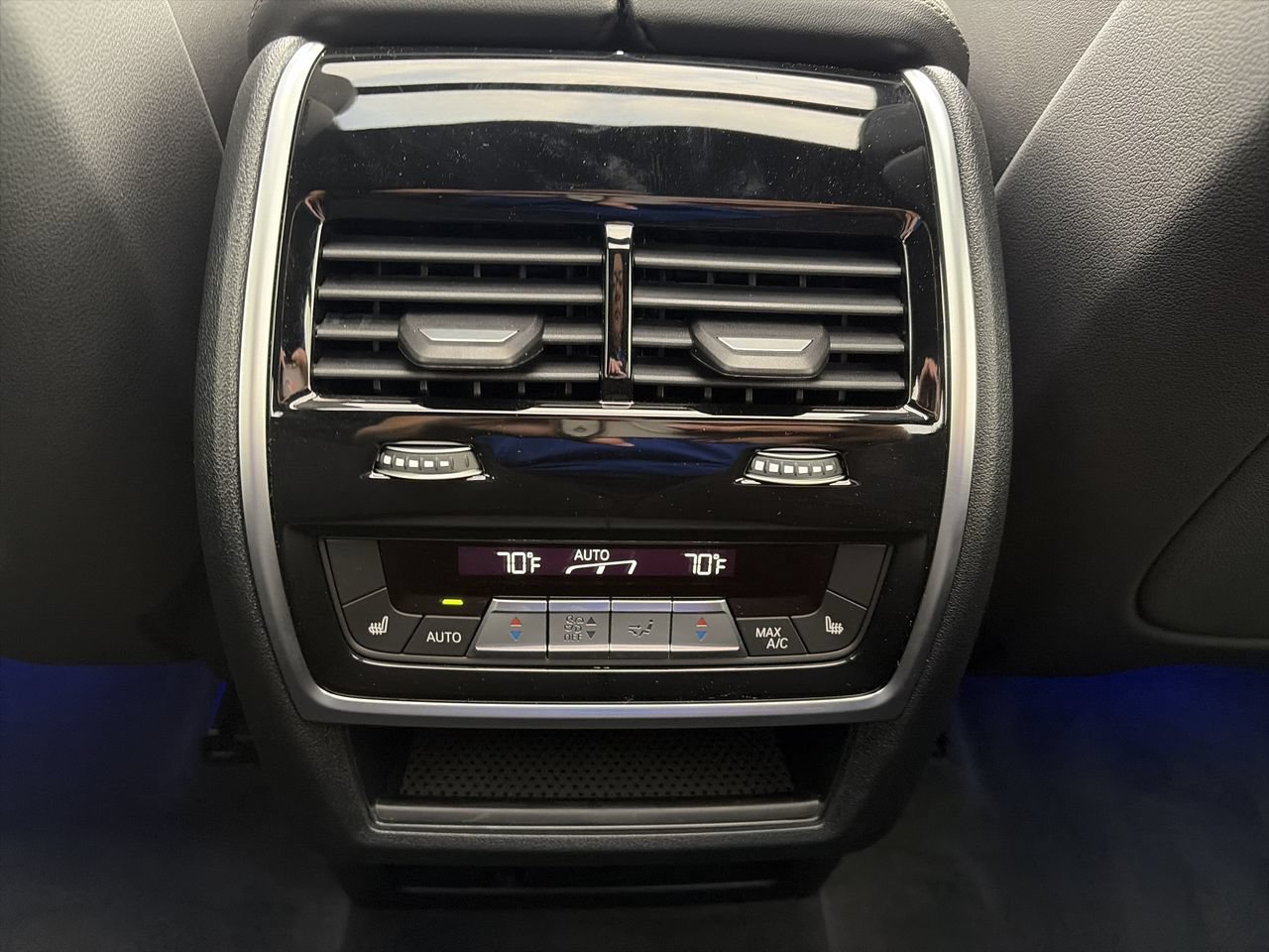Used 2026 BMW X5 xDrive40i AWD/4WD image 31