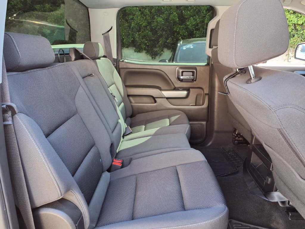 Used 2018 Chevrolet Silverado 1500 LT w/ All Star Edition RWD image 22