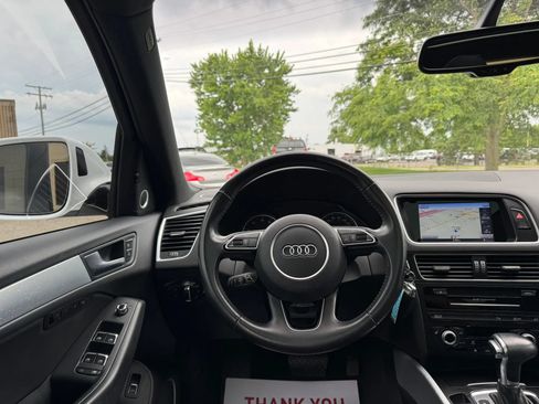 Used 2017 Audi Q5 2.0T Premium Plus w/ Technology Package AWD/4WD image 18