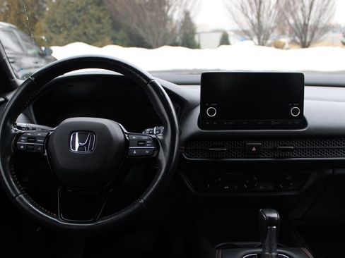 Used 2023 Honda HR-V Sport image 15