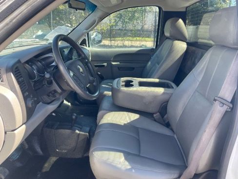 Used 2012 Chevrolet Silverado 2500 W/T image 9