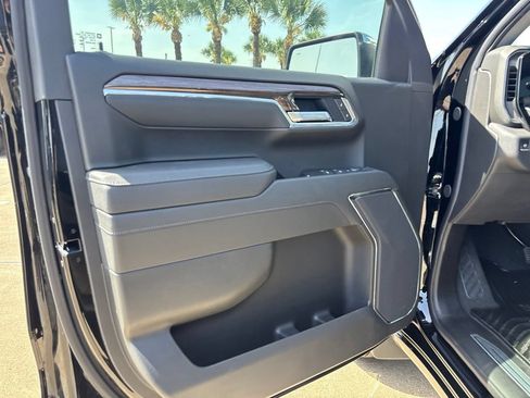 New 2026 Chevrolet Silverado 1500 LT w/ Texas Edition Plus RWD image 18