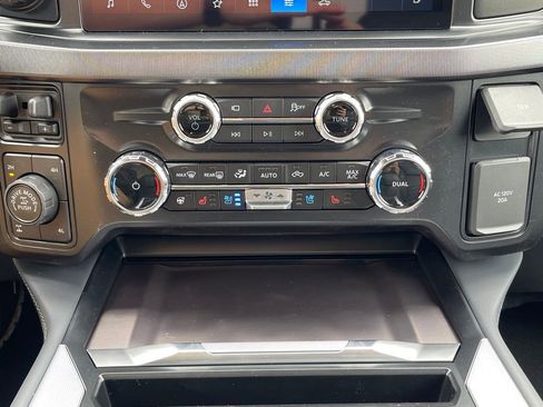 New 2026 Ford F250 Platinum w/ Tremor Off-Road Package AWD/4WD image 14