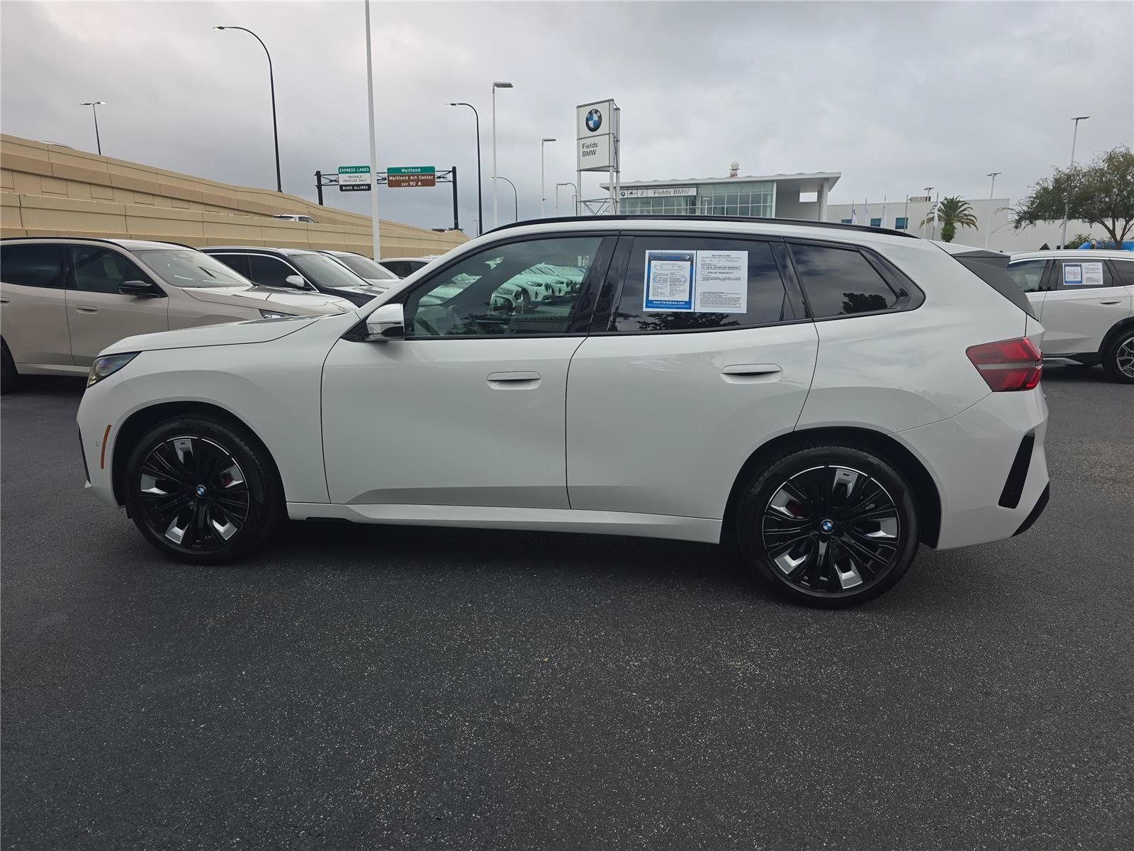 Certified 2026 BMW X3 xDrive30i w/ M Sport Package AWD/4WD image 6