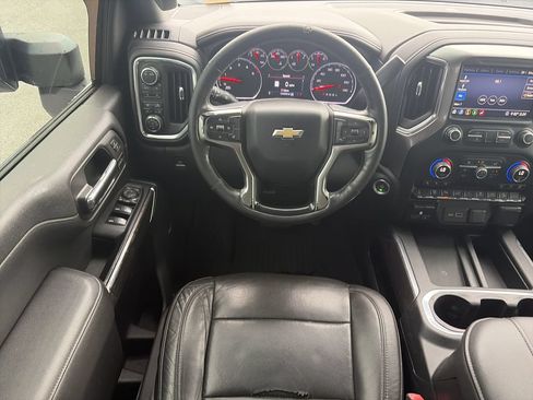 Used 2020 Chevrolet Silverado 3500 LTZ w/ LTZ Plus Package AWD/4WD image 15