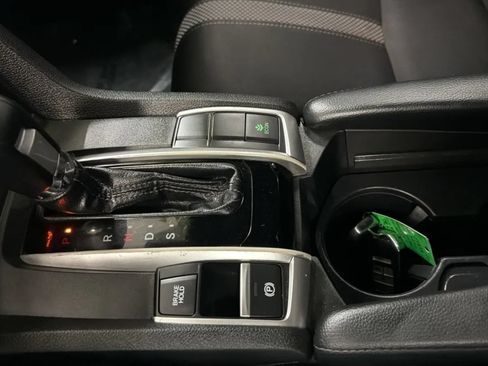 Used 2020 Honda Civic Sport image 12
