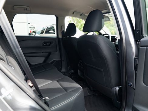 New 2026 Nissan Rogue S image 22