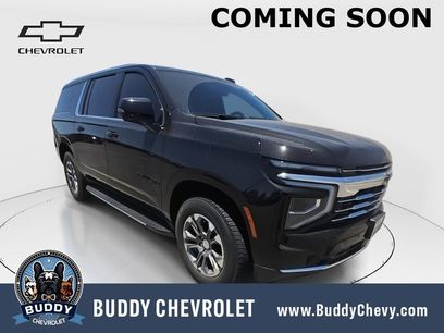 Used 2025 Chevrolet Suburban LT w/ Comfort Package