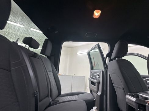 New 2026 RAM 2500 Big Horn AWD/4WD image 21
