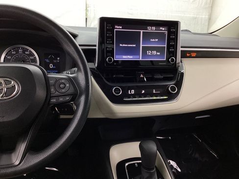 Used 2021 Toyota Corolla LE FWD image 33