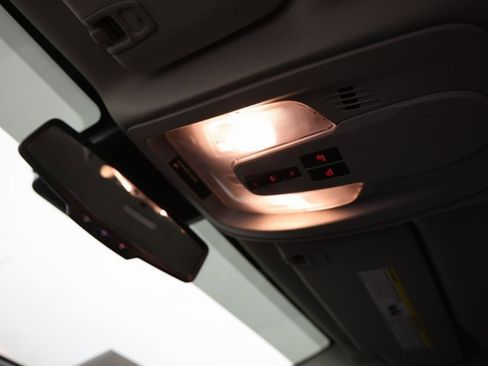 Used 2013 GMC Terrain SLE w/ LPO, Chrome Package image 9