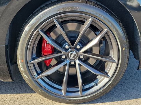 Used 2024 Nissan Z Performance w/ Floor Mat Package RWD image 12